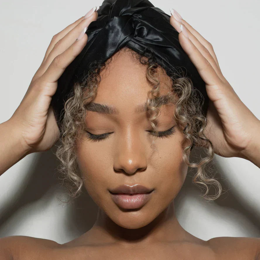 The Ultimate Guide to Silk Hair Bonnets: Benefits, Care, and Choosing the Best One for You  loading=