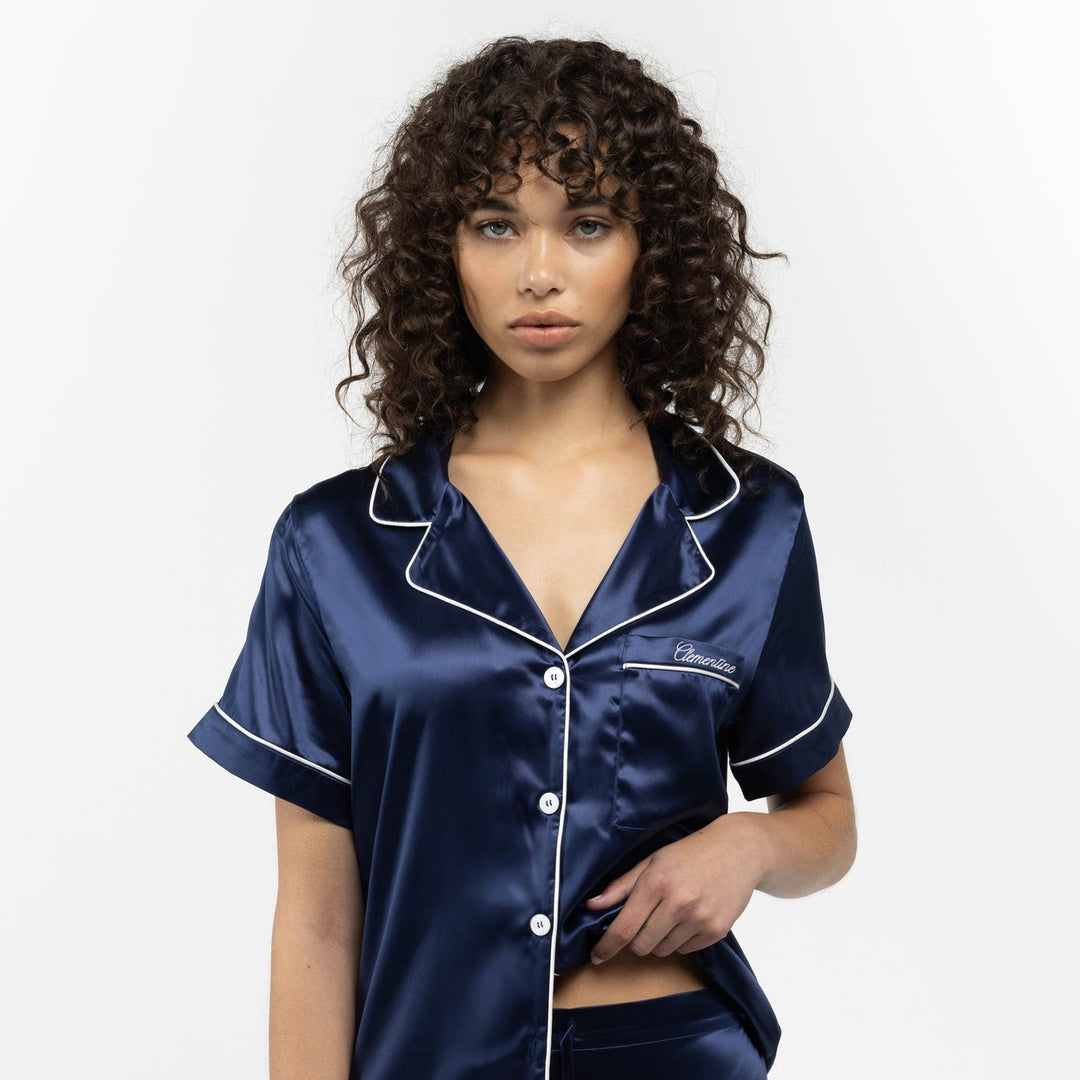 #color_navy-blue-and-white