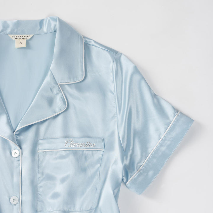 #color_sky-blue-and-white