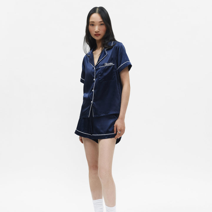 #color_navy-blue-and-white