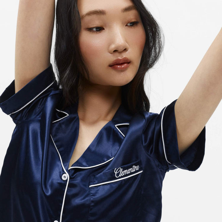 #color_navy-blue-and-white