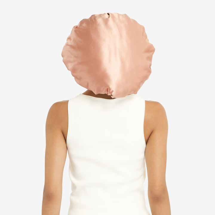 Back view of Xl bonnet Peach