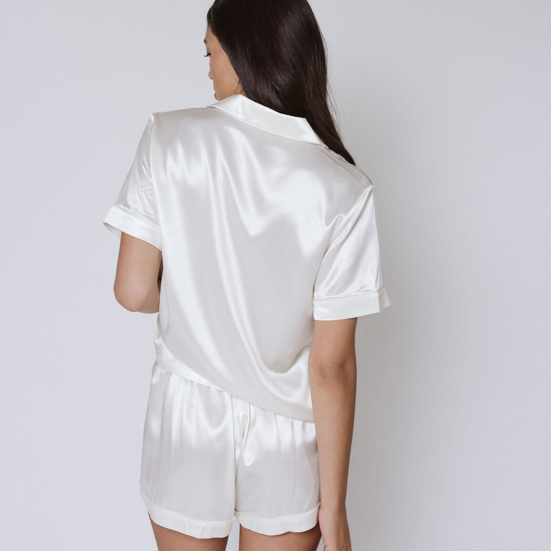 Organic mulberry silk in pearl white pajamas#color_pearl-white